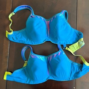 Pair of (2) panache sports bras 5021 in size 32FF